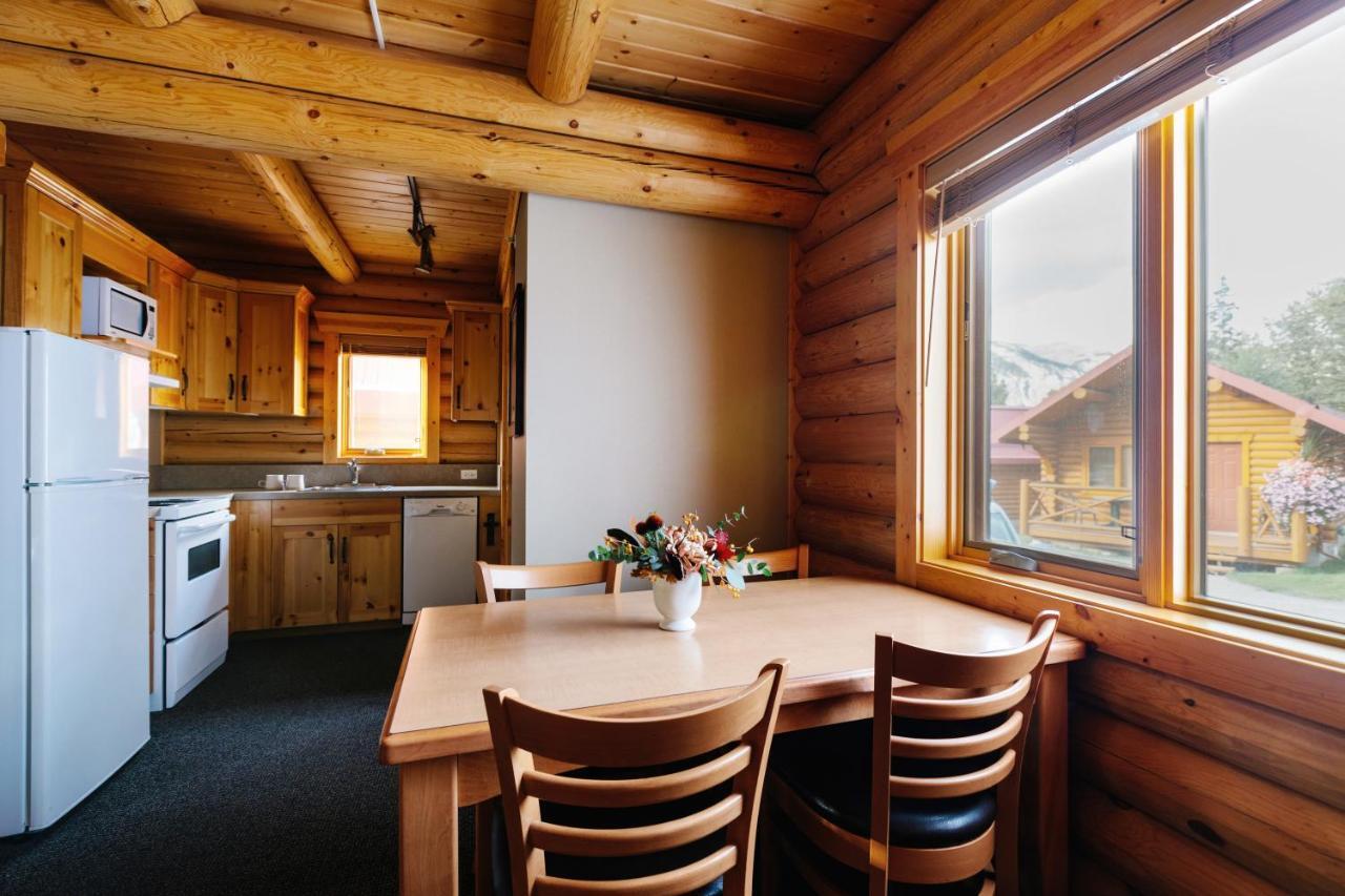 Miette Mountain Cabins Jasper Zewnętrze zdjęcie
